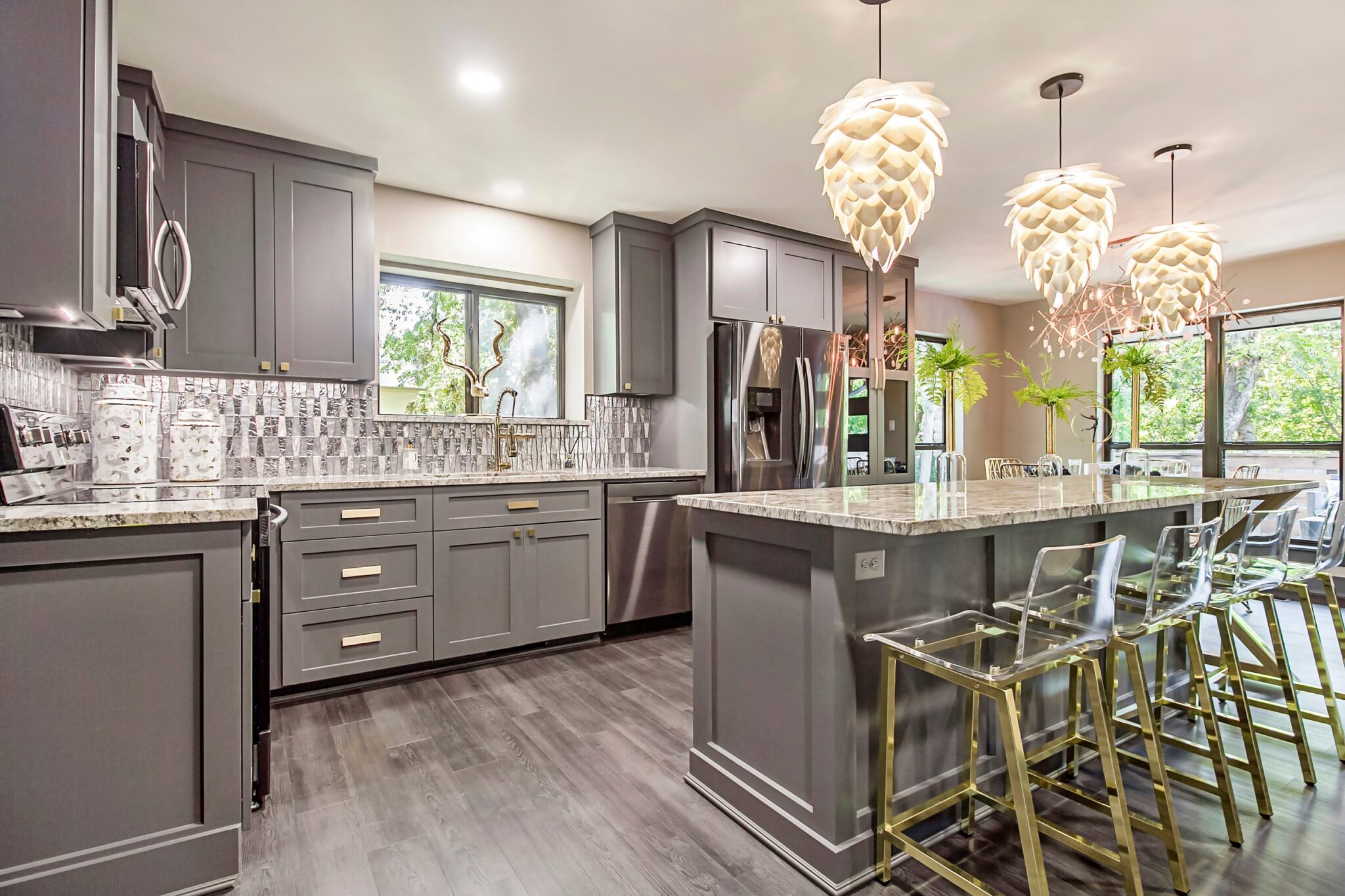 How is Artistic Refinishing Different From Others