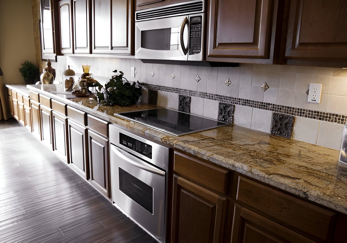 Signs It’s Time to Refinish Your Kitchen Cabinets