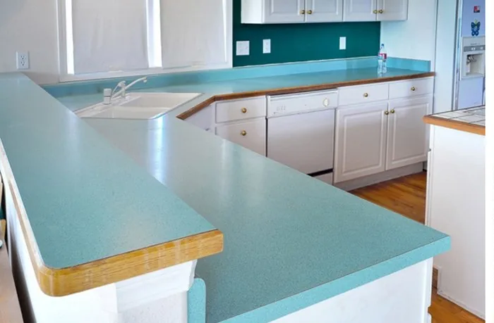 Countertop before refinishing